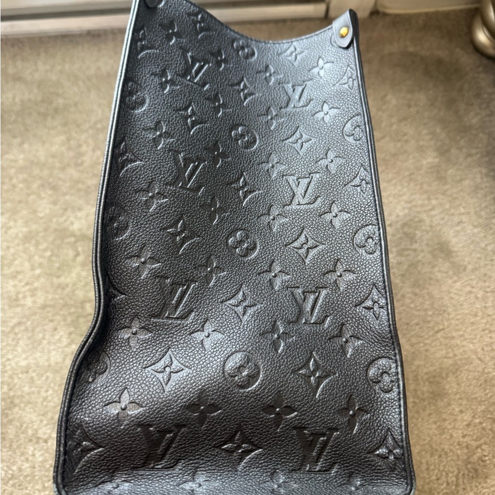 Louis Vuitton on the go tote black GM - Picture 5 of 11